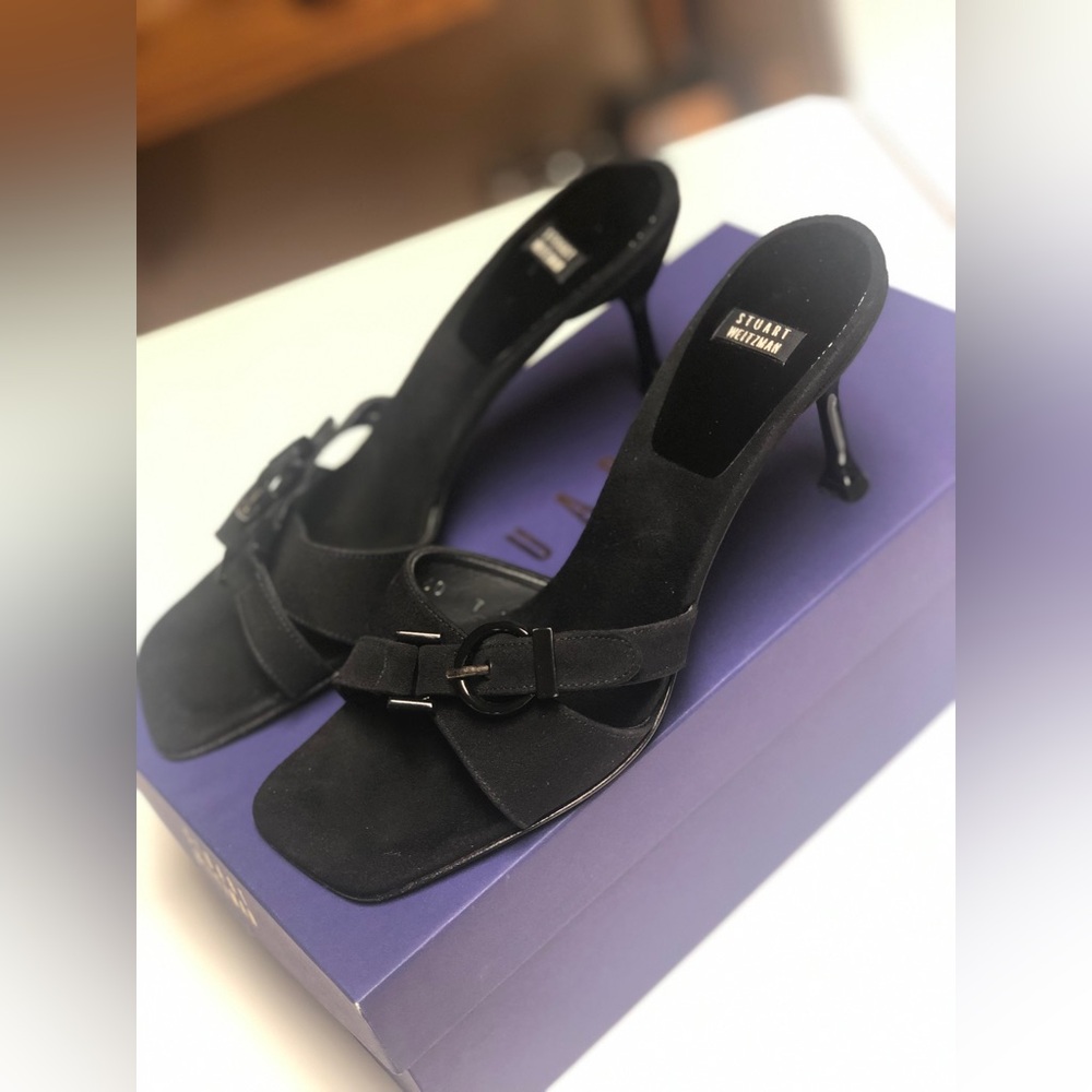 Stuart Weitzman Size 7 Medium Black Suede Buckle Mid-Heel Slide Sandals